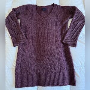 American Eagle cable knit sweater